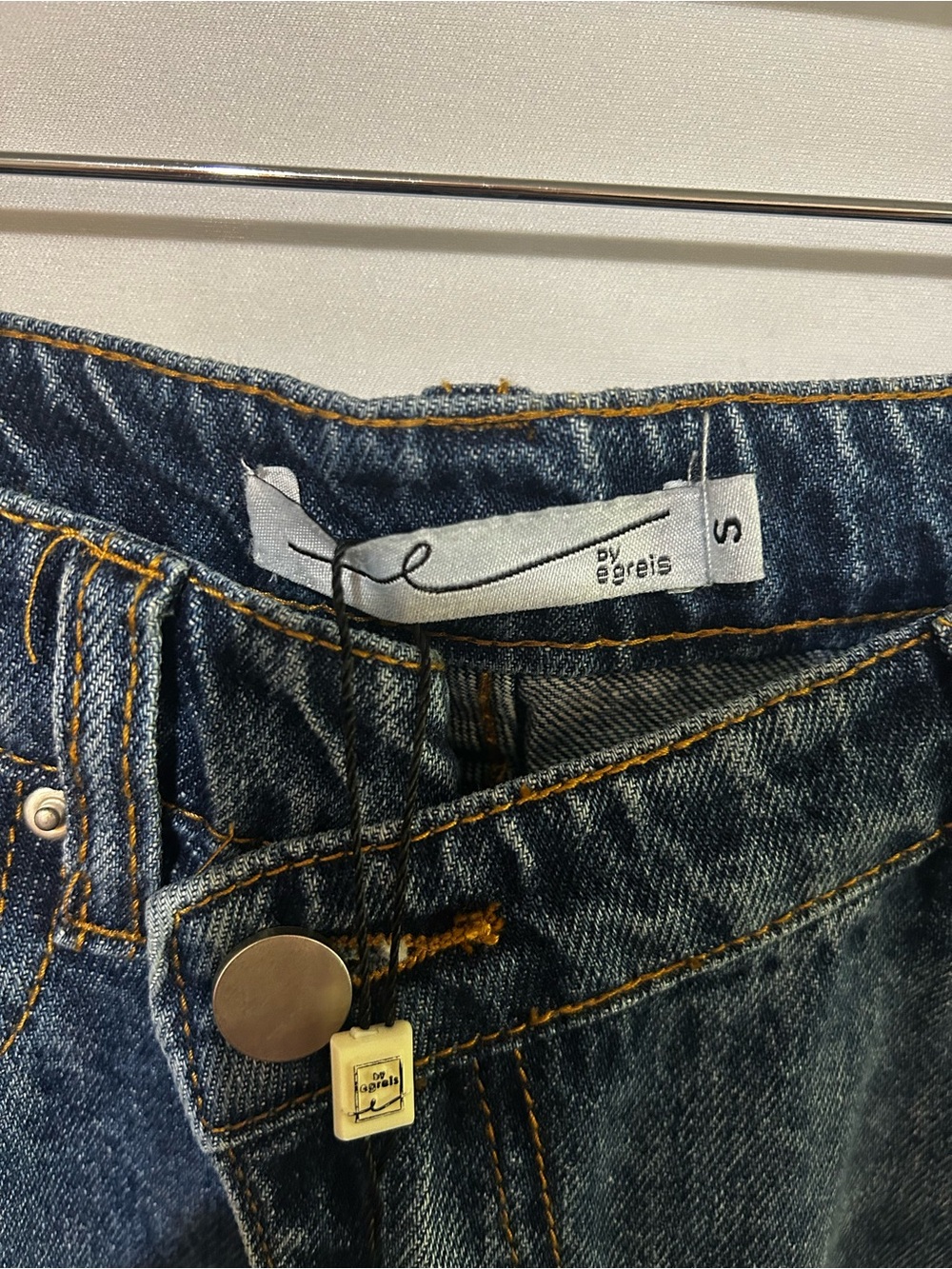 NWT E by Egreis Distressed Wide Leg Jeans S - Picture 6 of 10